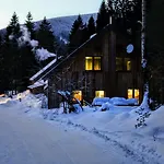 Pelikan 샬레 Loučná nad Desnou